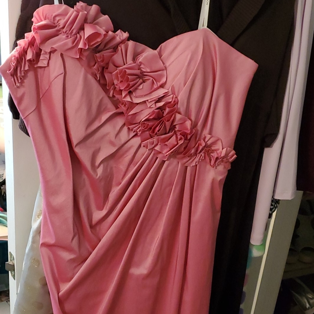 Maggy London rosy pink strapless dress